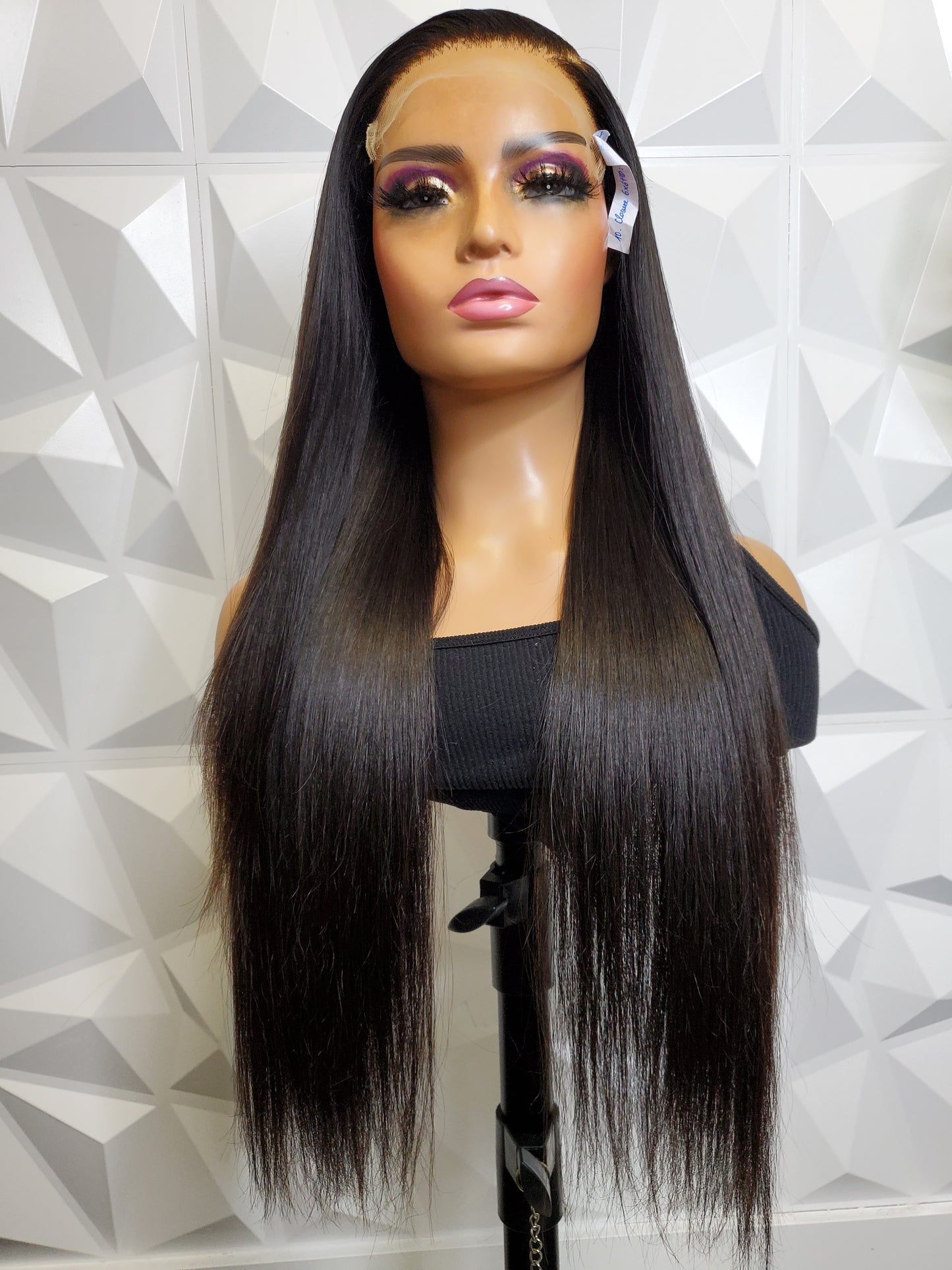24" Natural Straight HD Lace Closure Wig – Raw Human Hair, 6x6 Lace, 400g